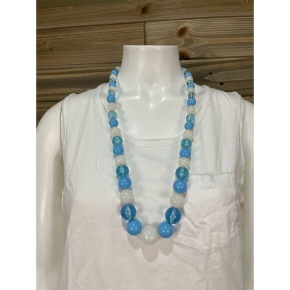 Vintage 1970s 70s Retro Blue Beaded Necklace 30" - Picture 1 of 3